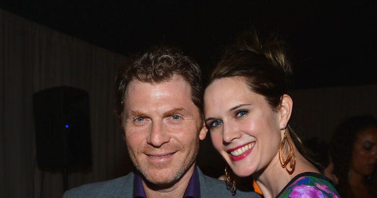 Who is Kate Connelly? Meet Bobby Flay’s Ex-Wife and TV Cooking Show Host Who is Kate Connelly? Meet Bobby Flay’s Ex-Wife and TV Cooking Show Host